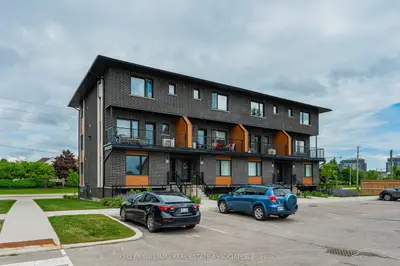 18 Duggan Lane, Guelph, On N1g 5h5