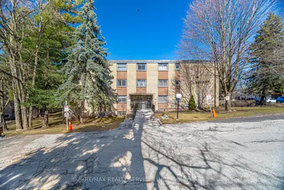 Condo Apartment in Cambridge