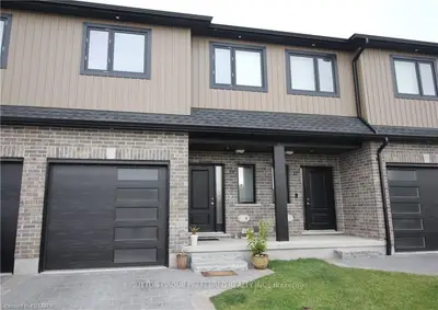 811 Sarnia Road 34, London North, On N6h 0k3