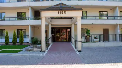 1180 Commissioners Road W 204, London South, On N6k 4j2