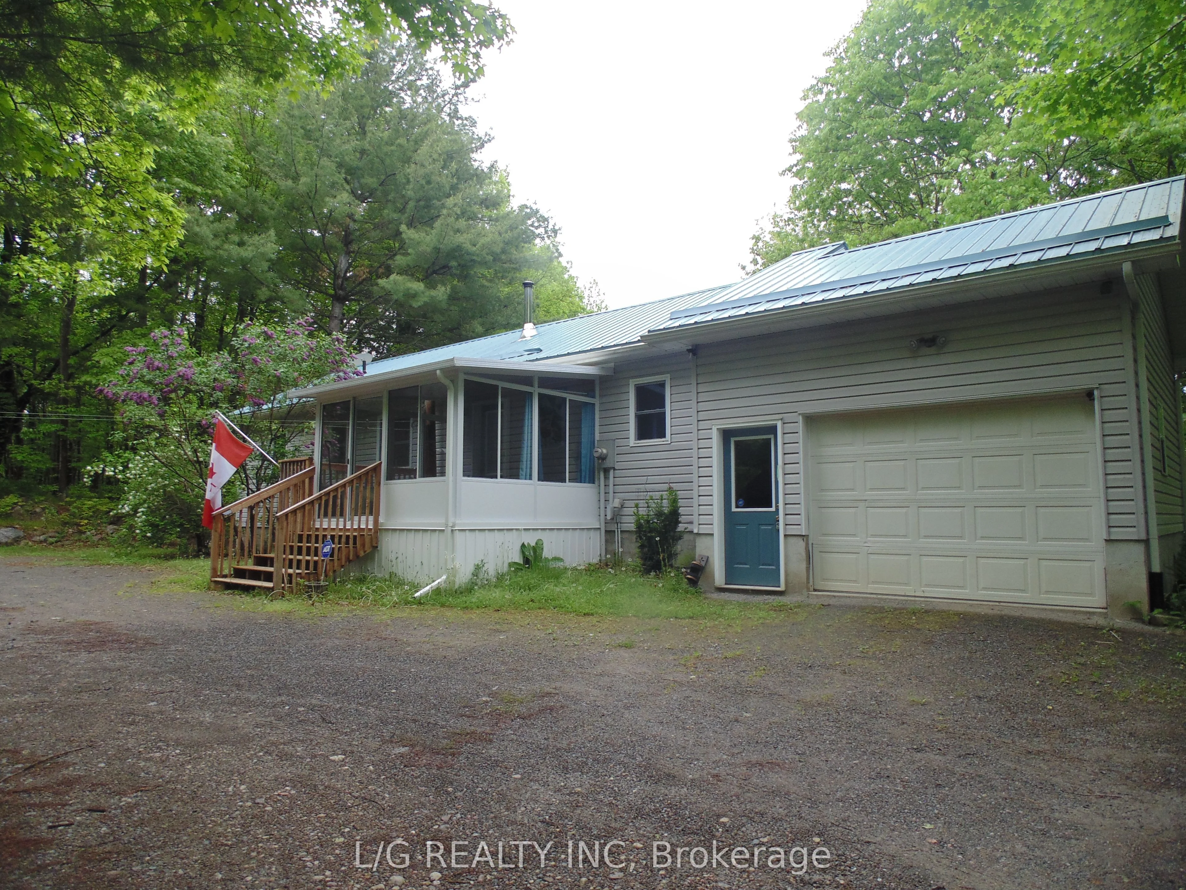 8655 County Rd 10 Road, Rideau Lakes, ON K0E 1X0
