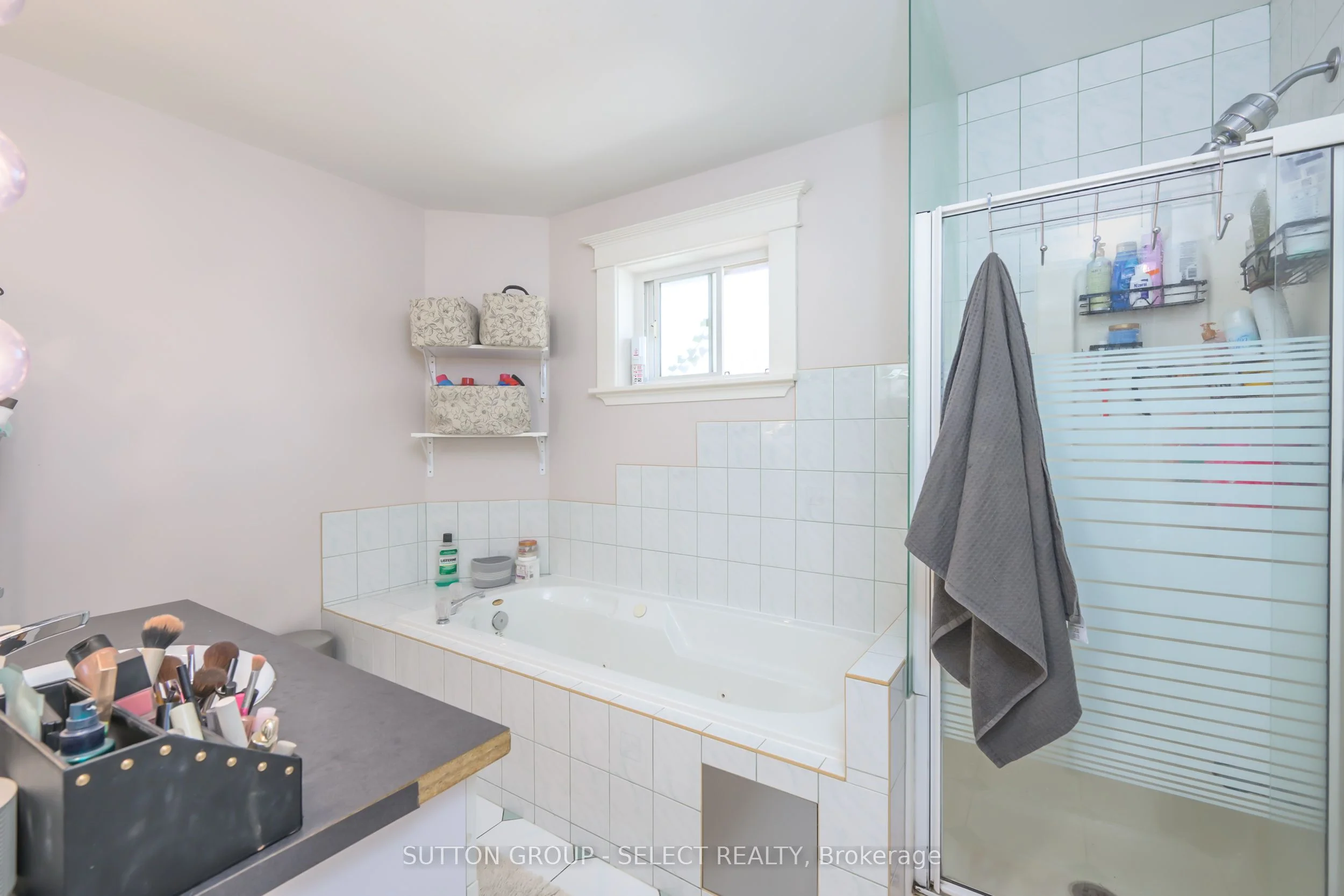 1031 Richmond Street, London East, ON N6A 3J6