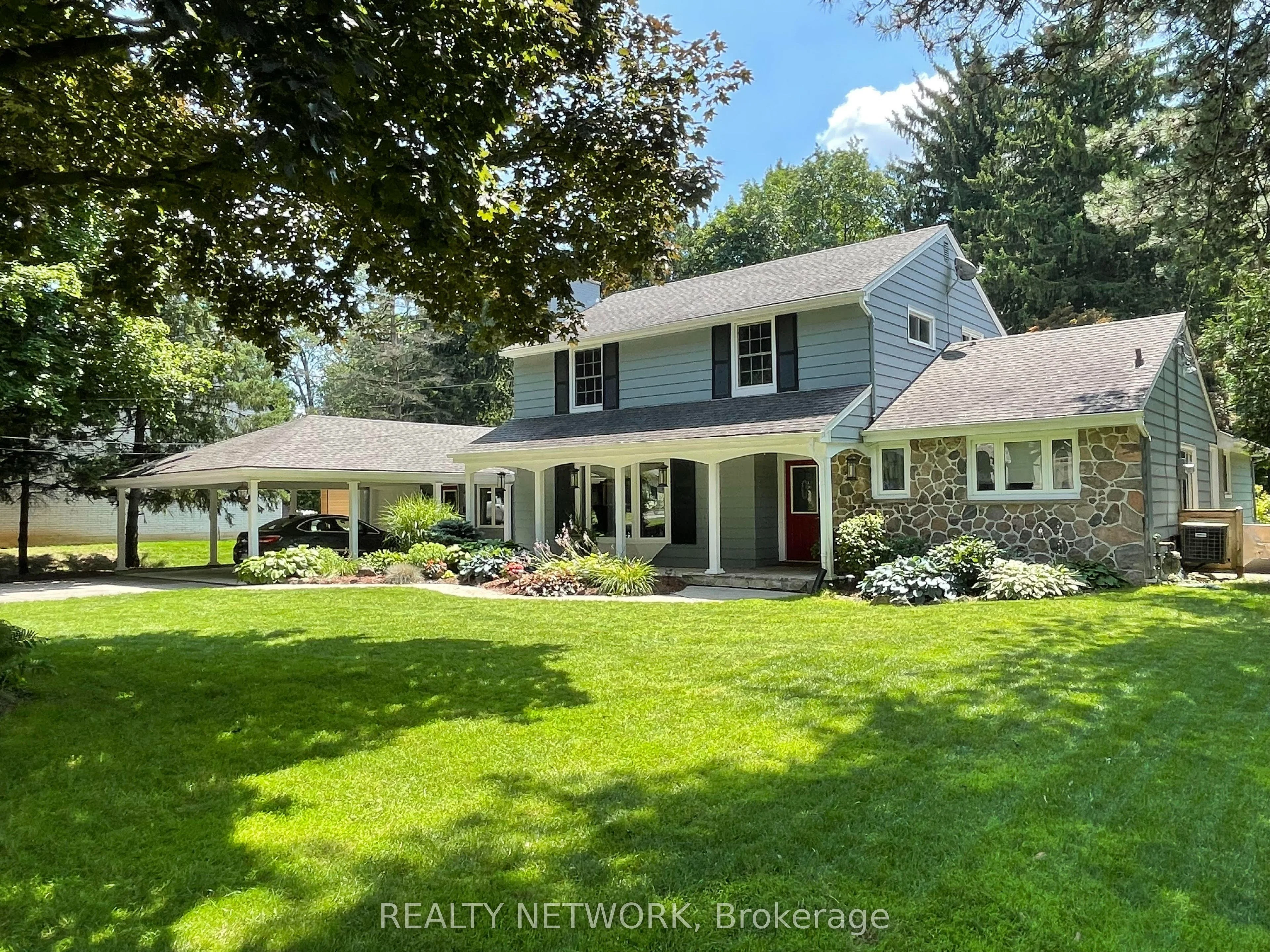 Detached in Hamilton