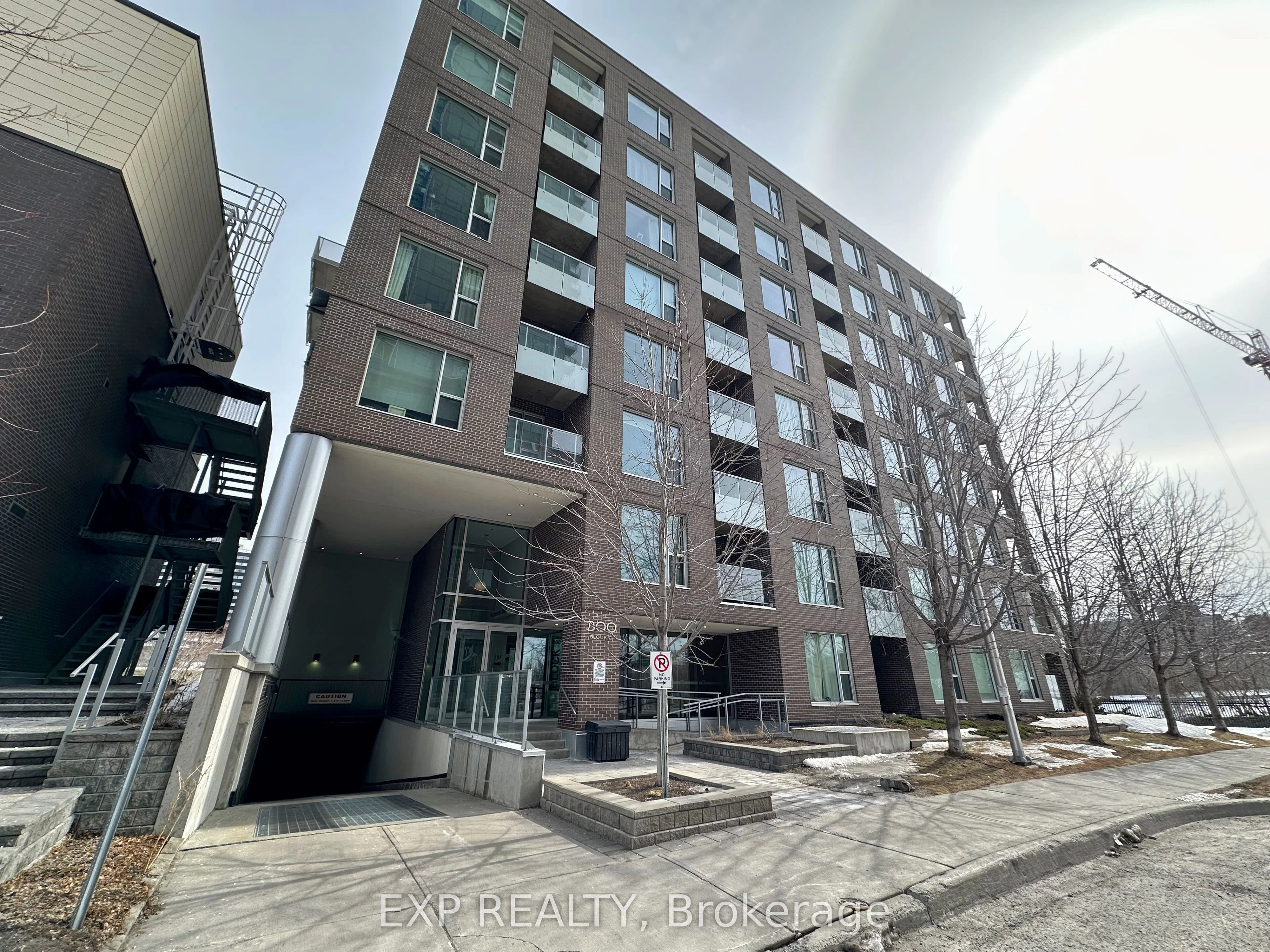300 Lett Street 517, West Centre Town, On K1r 0b8