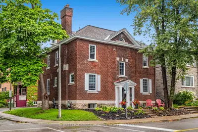 Triplex in Lower Town - Sandy Hill