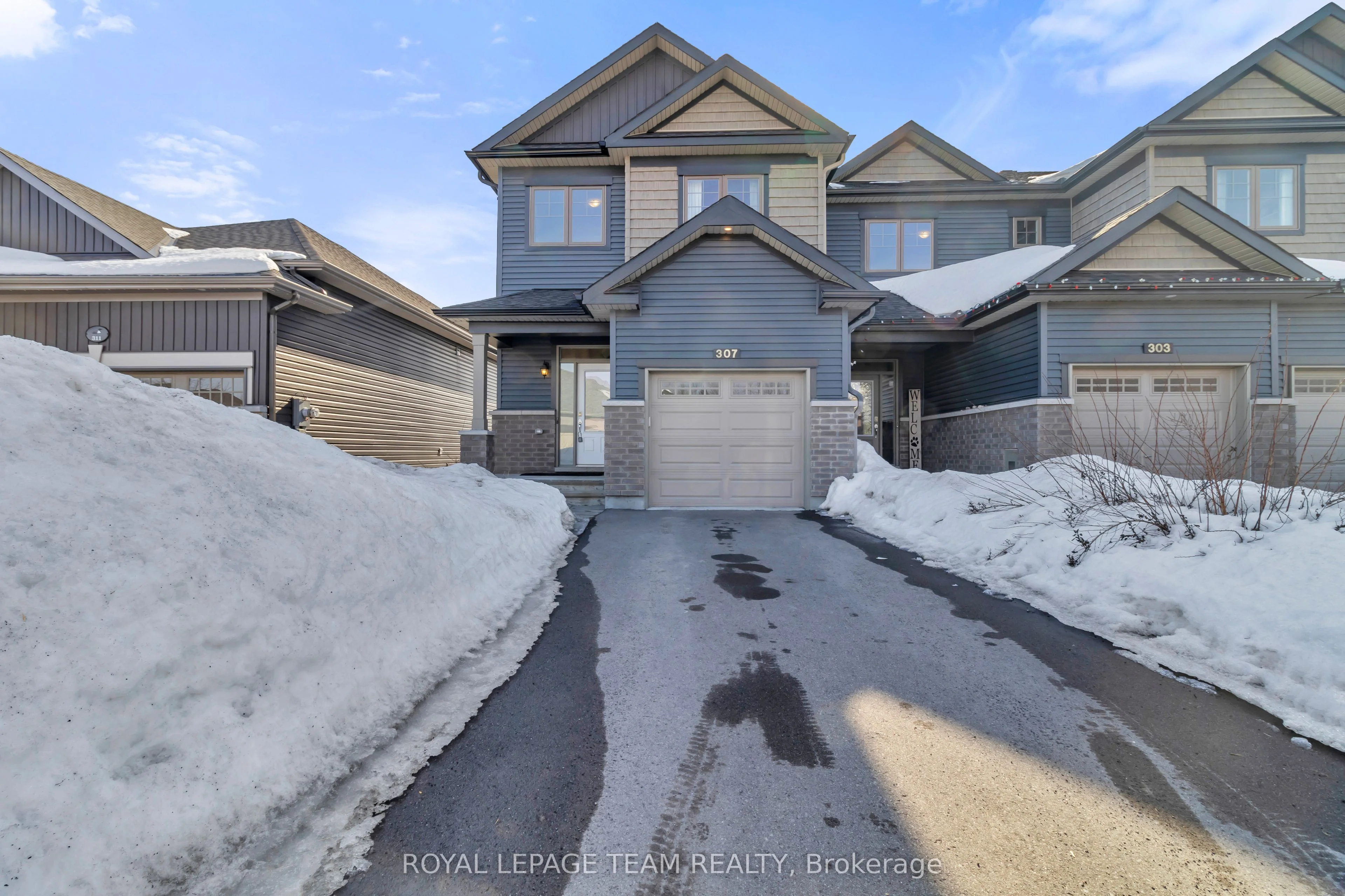 Att/Row/Townhouse in Clarence-Rockland
