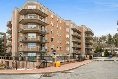 Condo Apartment in Orleans - Cumberland and Area