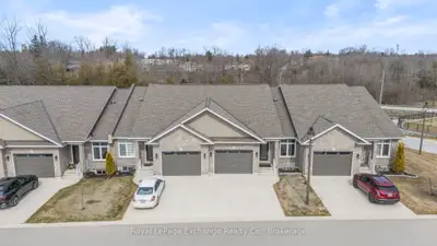 552 Durham Street 26, Kincardine, On N2z 0g5
