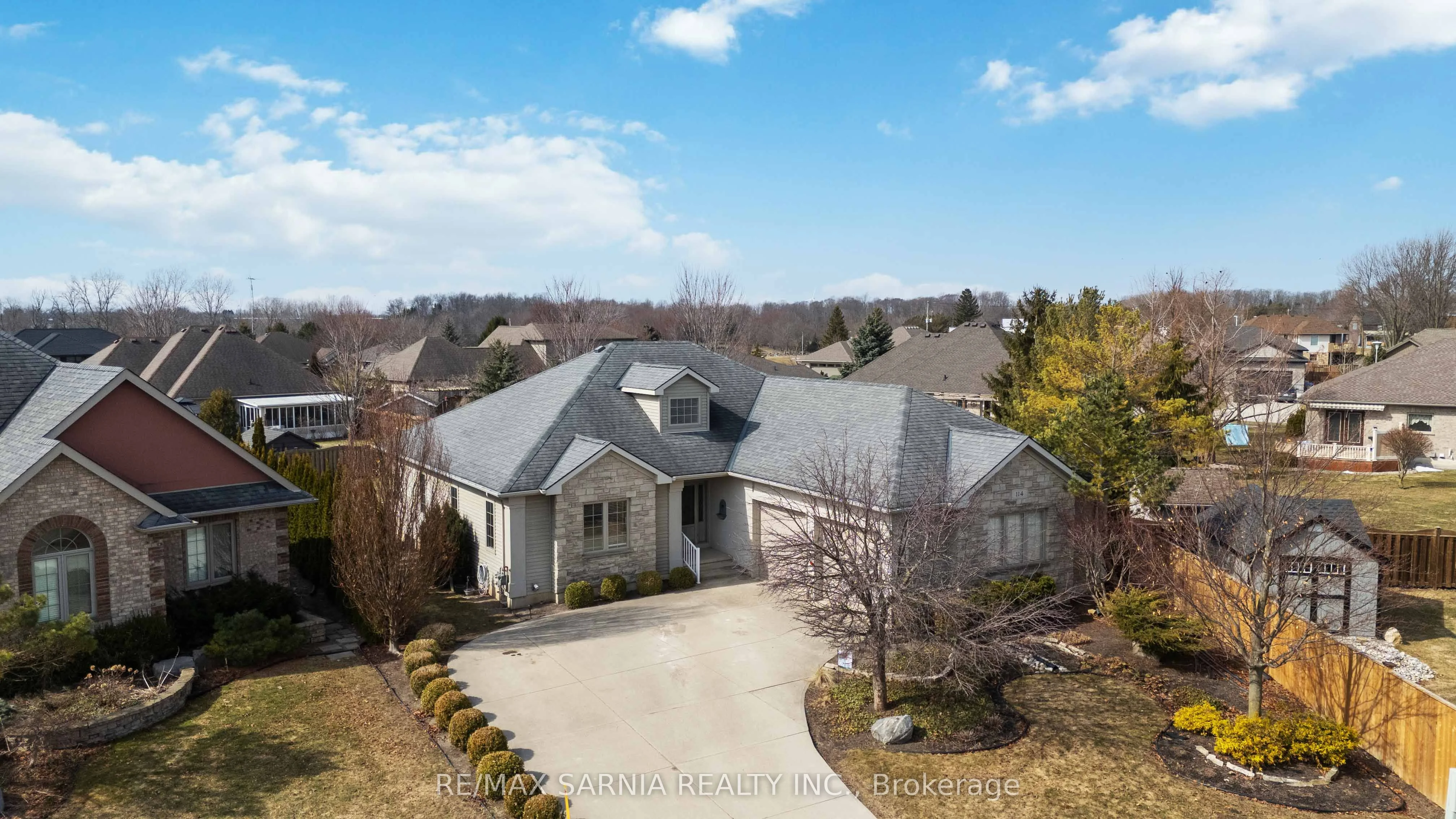 Detached in Lambton Shores