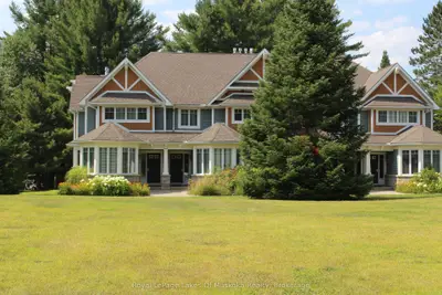 Semi-Detached in Lake of Bays