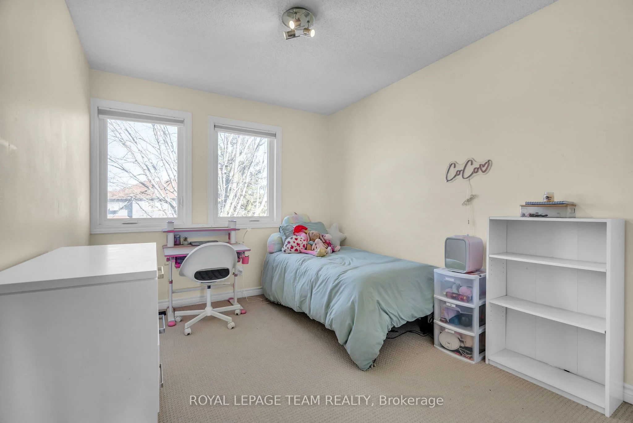 64 Westpointe Crescent, South of Baseline to Knoxdale, ON K2G 5Y9