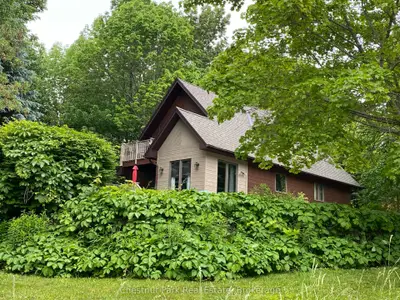 Detached in Georgian Bluffs