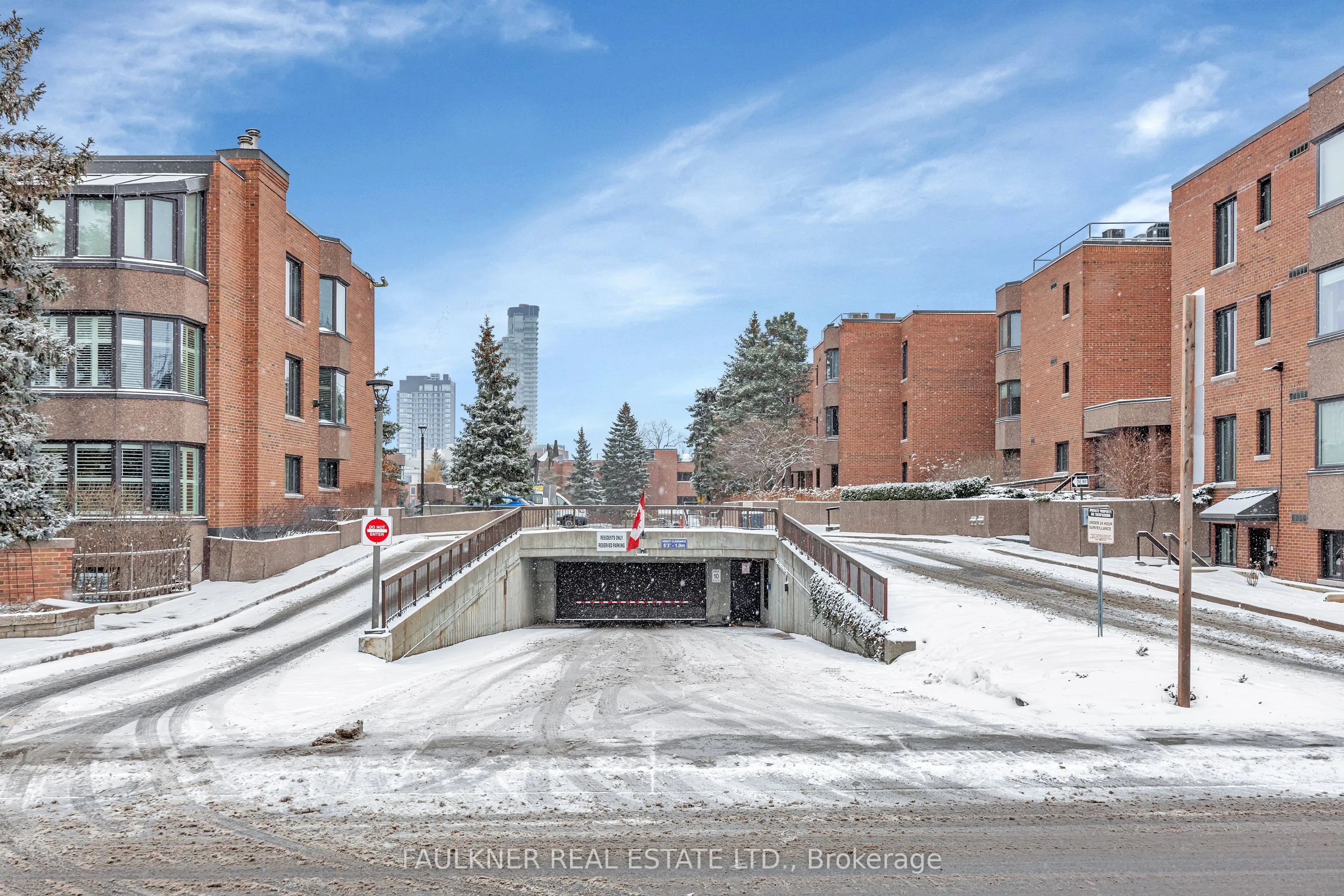 #68a 261 Botanica, Dows Lake - Civic Hospital And Area, On, K1y 4p9
