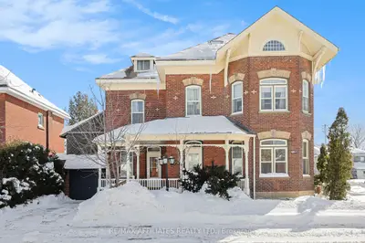 Detached in Smiths Falls