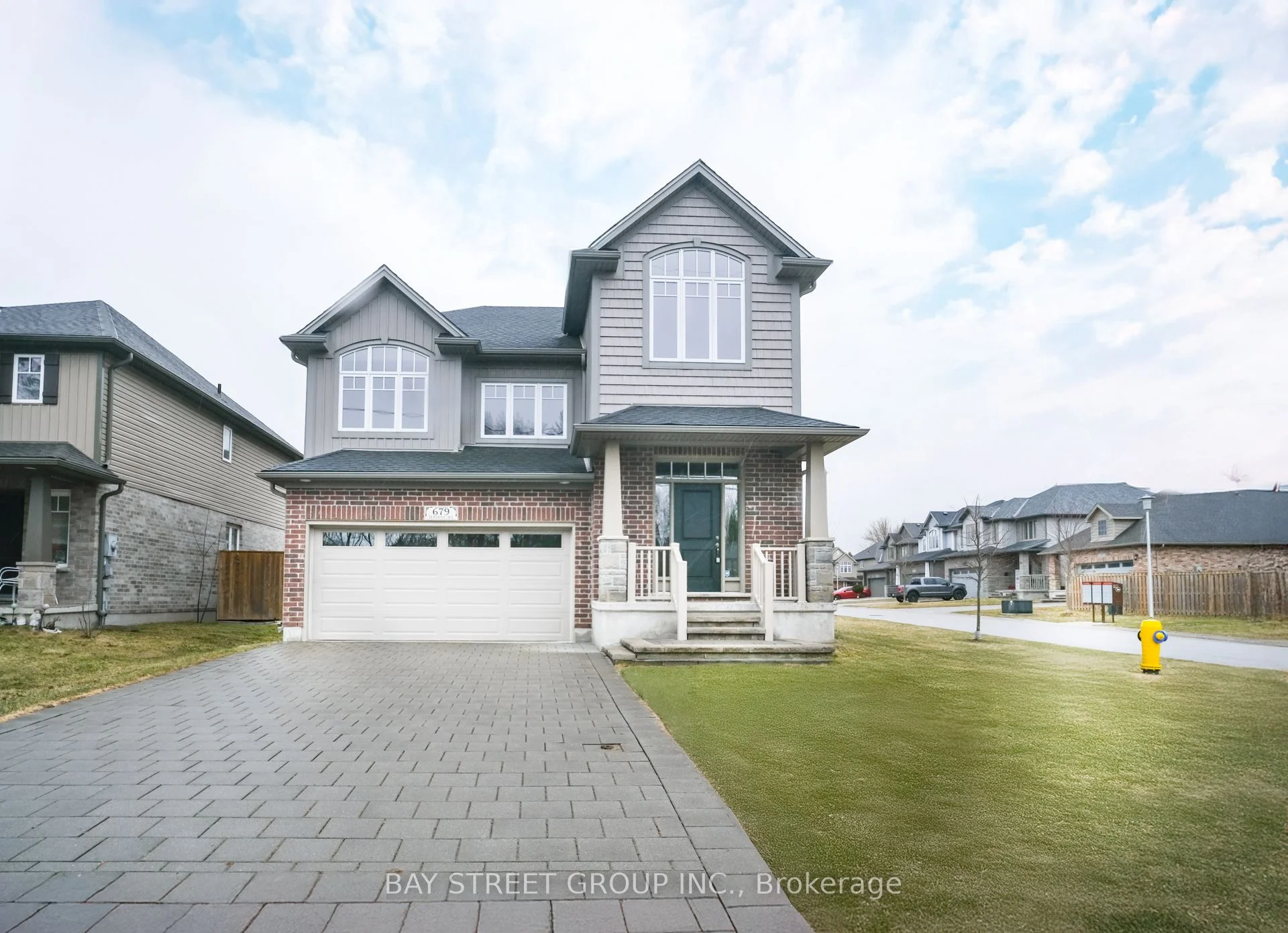 679 Tennent Avenue, London North, On N5x 1l6