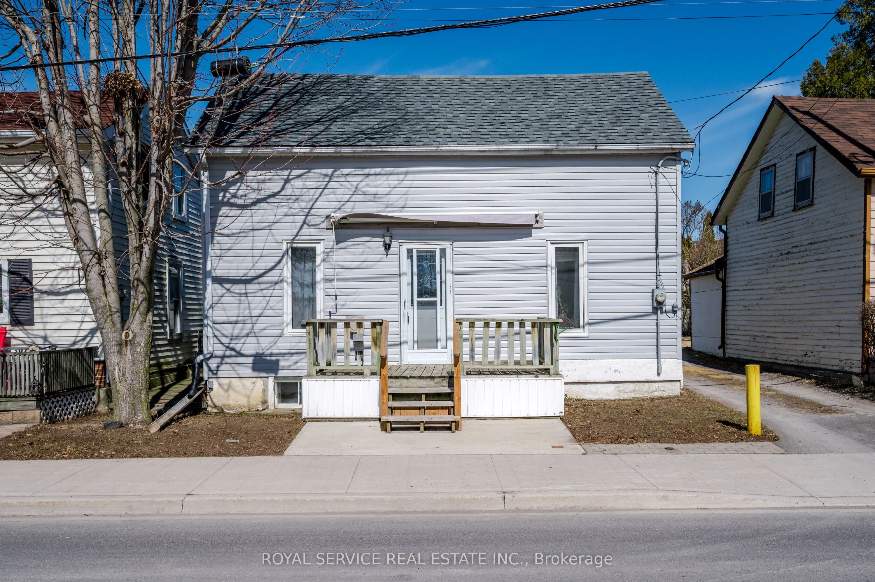 94 Albert Street, Cobourg, On K9a 2r1