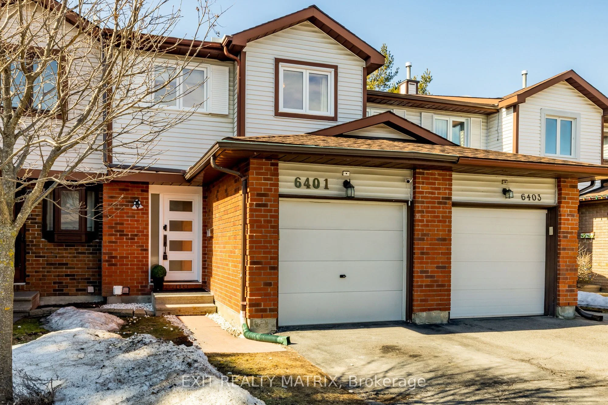 Condo Townhouse in Orleans - Convent Glen and Area