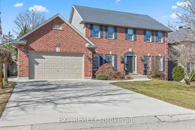 Detached in Middlesex Centre