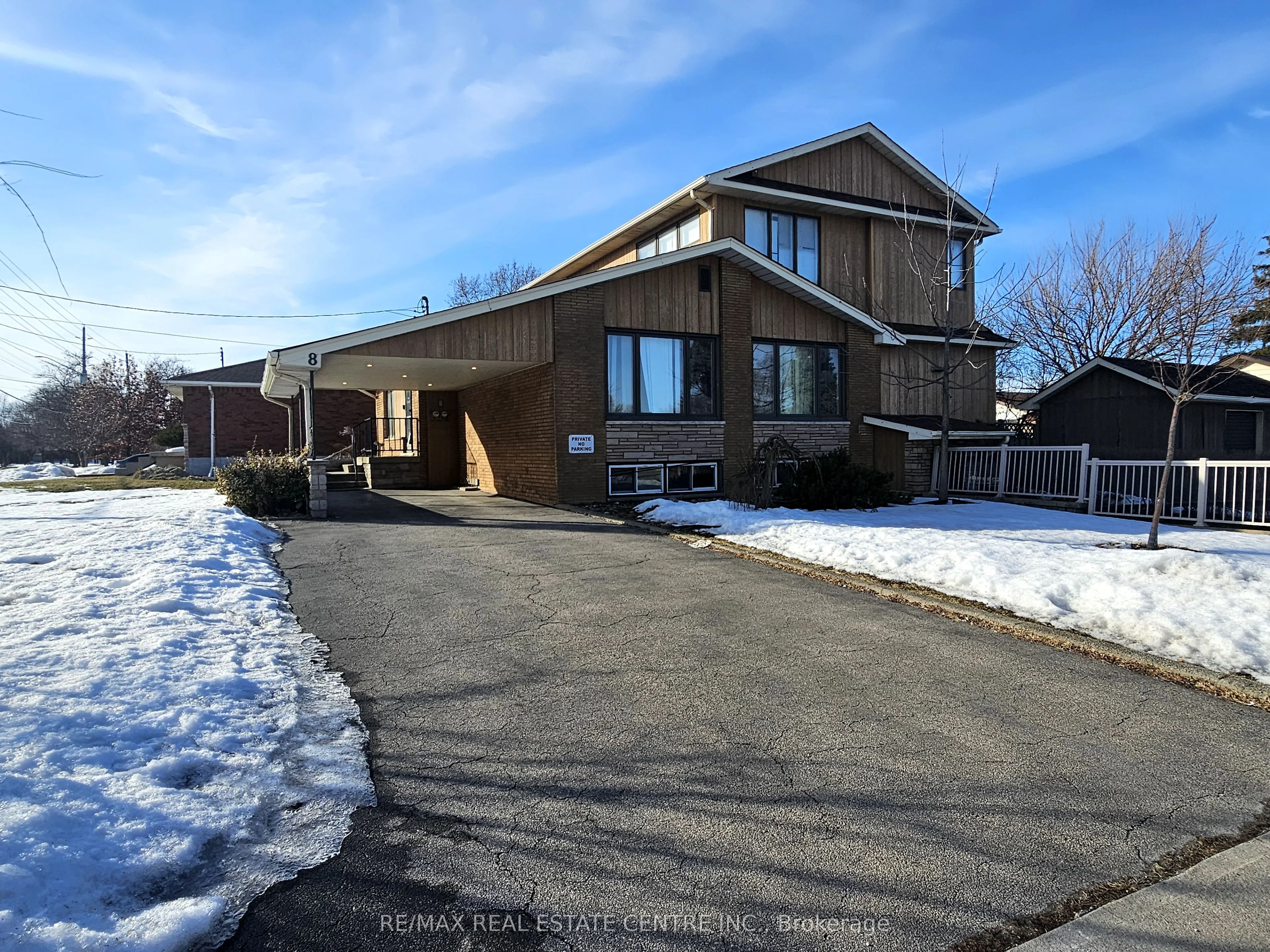 Detached in Hamilton