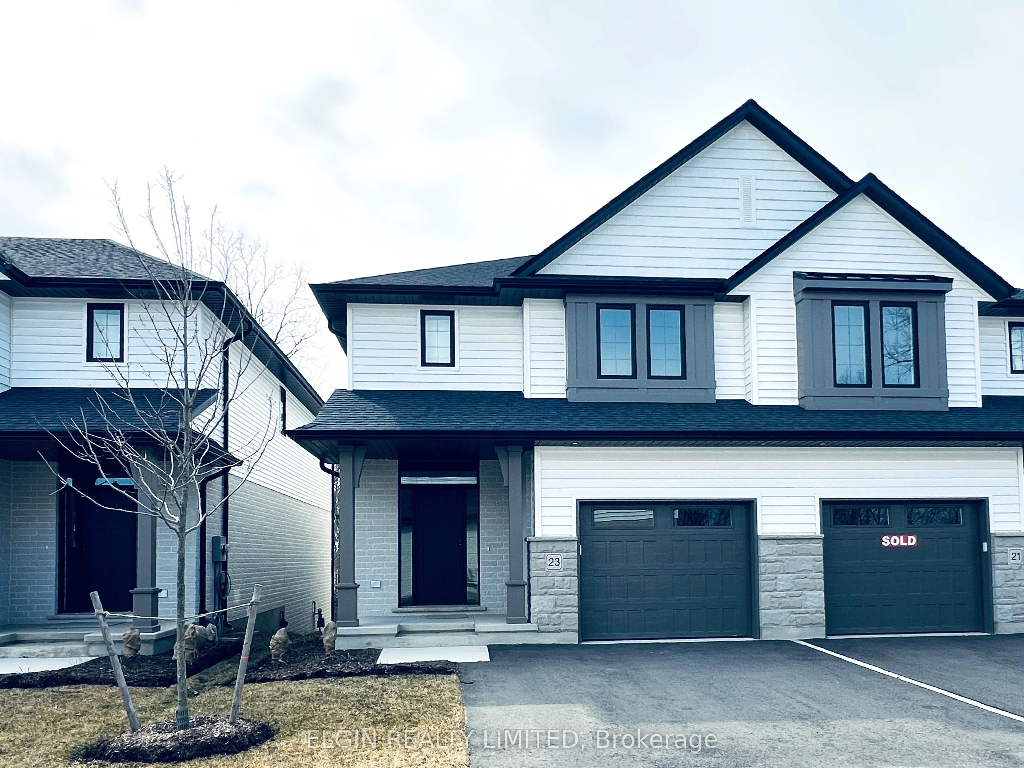 Semi-Detached Condo in St. Thomas