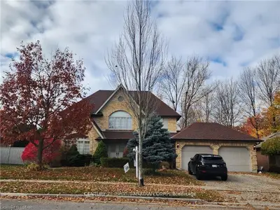 223 Ambleside Drive, London North, On N6g 4p4