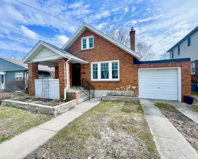 222 Edward Street, London South, On N6c 3j4