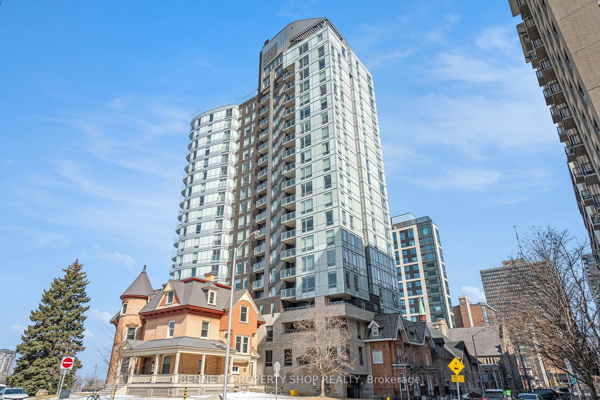 428 Sparks Street 1402, Ottawa Centre, On K1r 0b3