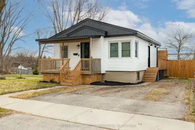 59 Connaught Avenue, London East, On N5y 3a4