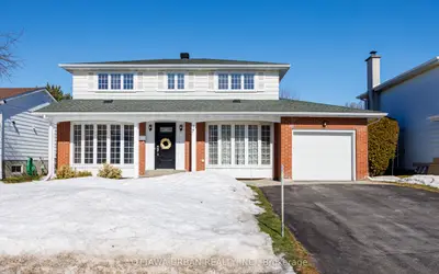 Detached in Blackburn Hamlet