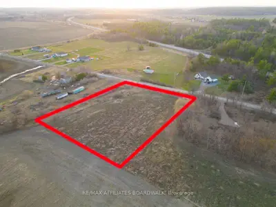 Vacant Land in McNab/Braeside
