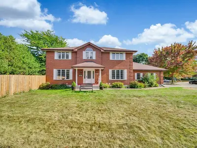 Detached in Waterloo