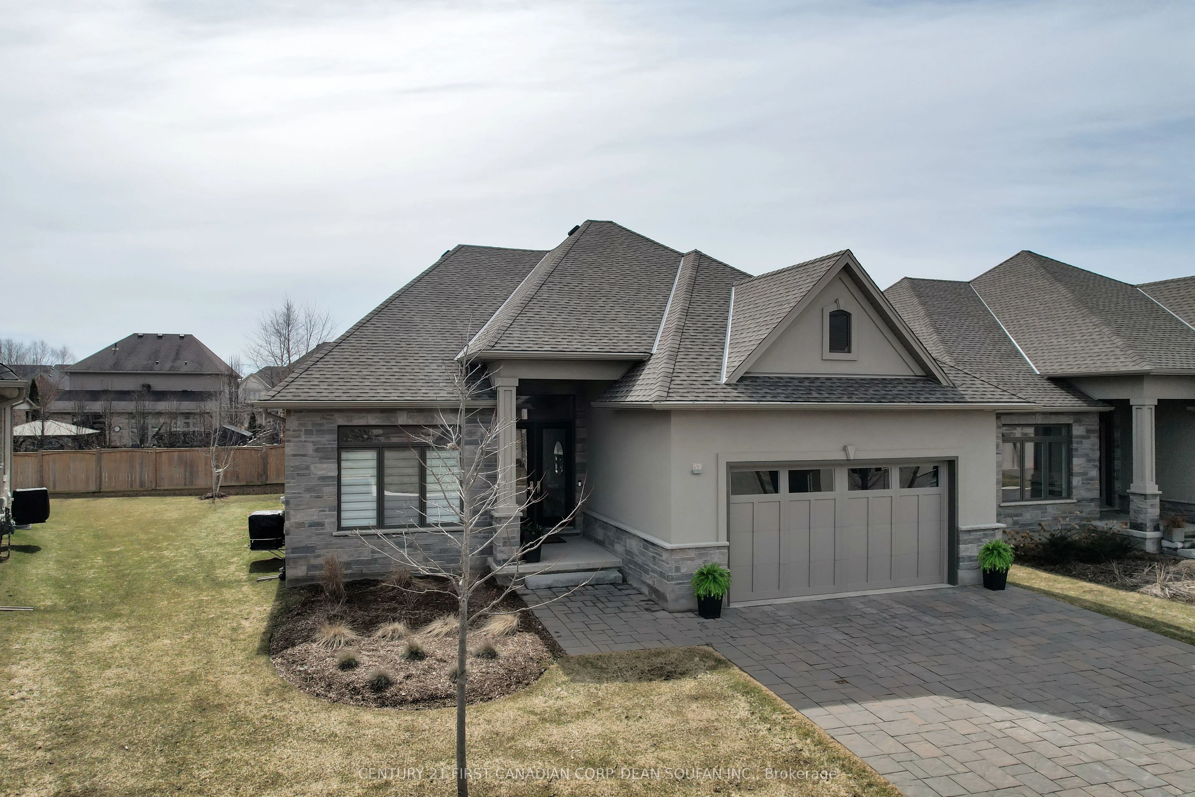 Detached Condo in London South