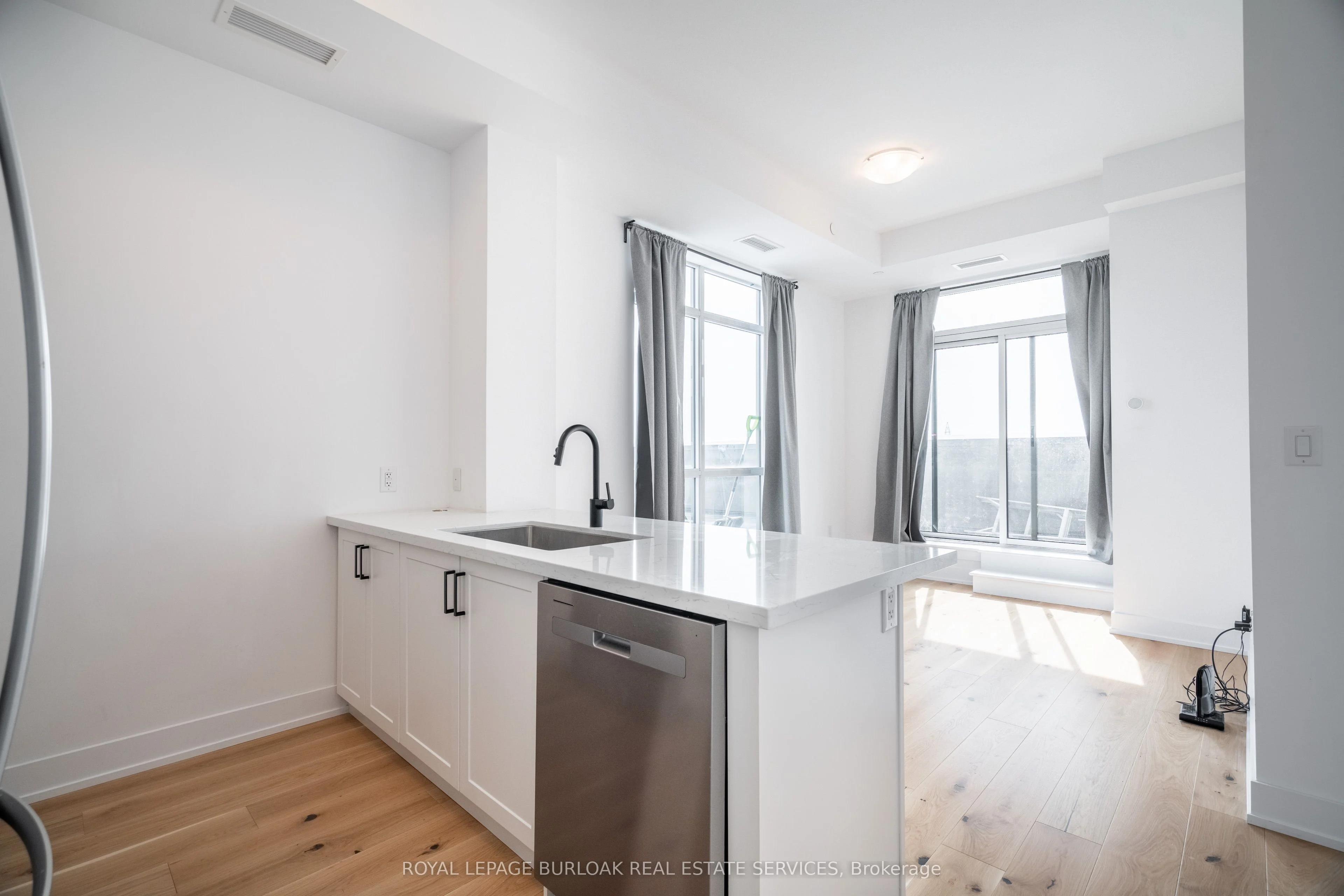 Co-op Apartment in Hamilton