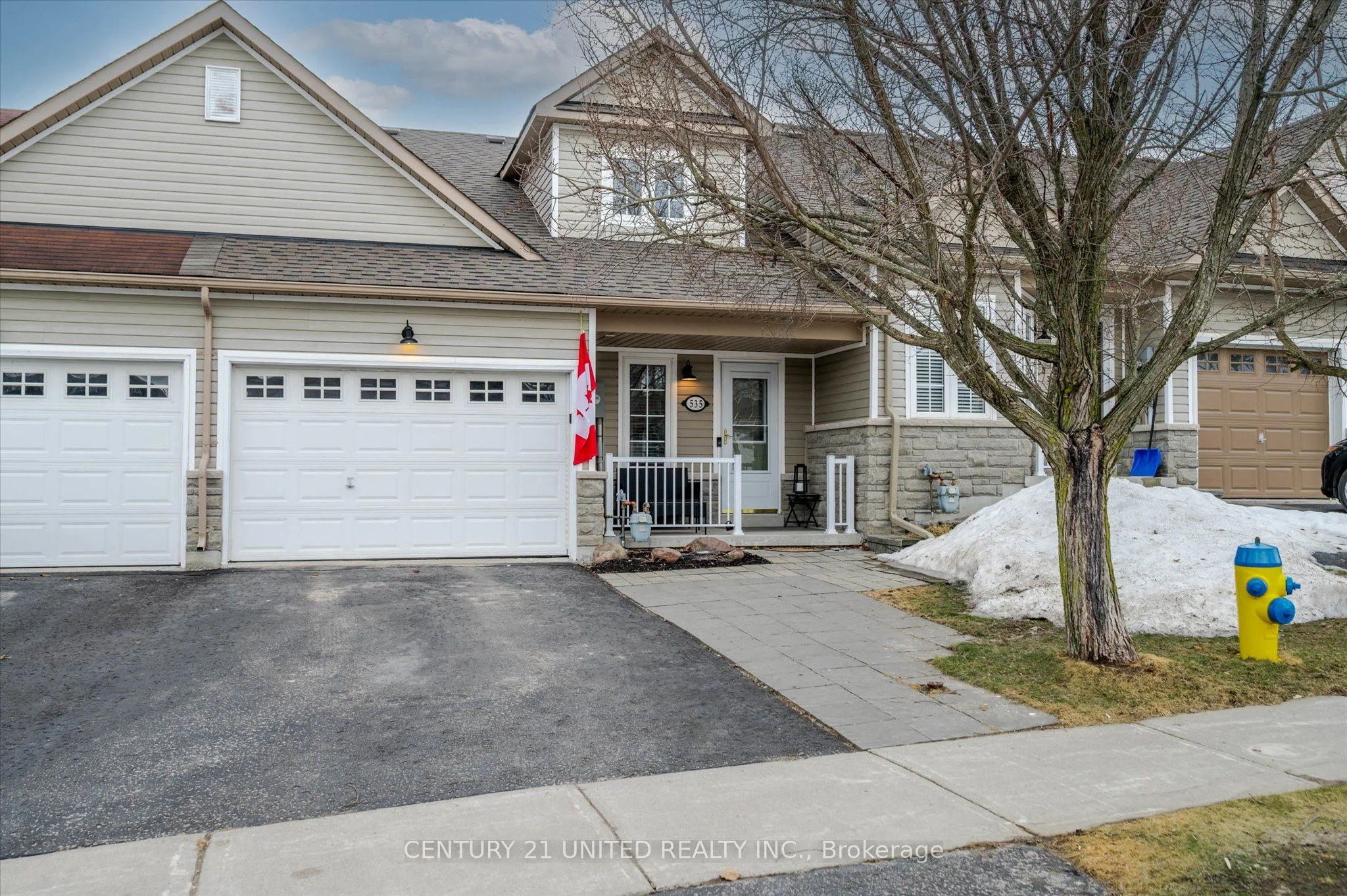 Att/Row/Townhouse in Peterborough