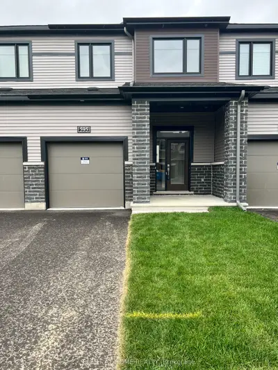 Att/Row/Townhouse in Barrhaven