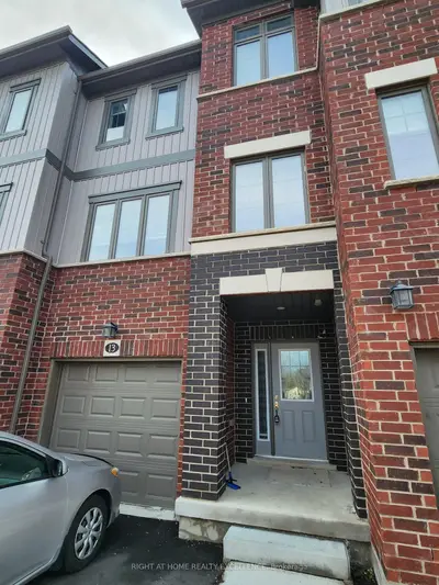 Condo Townhouse in Waterloo