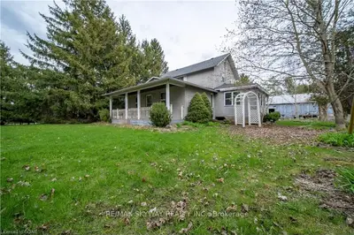 Farm in Guelph/Eramosa