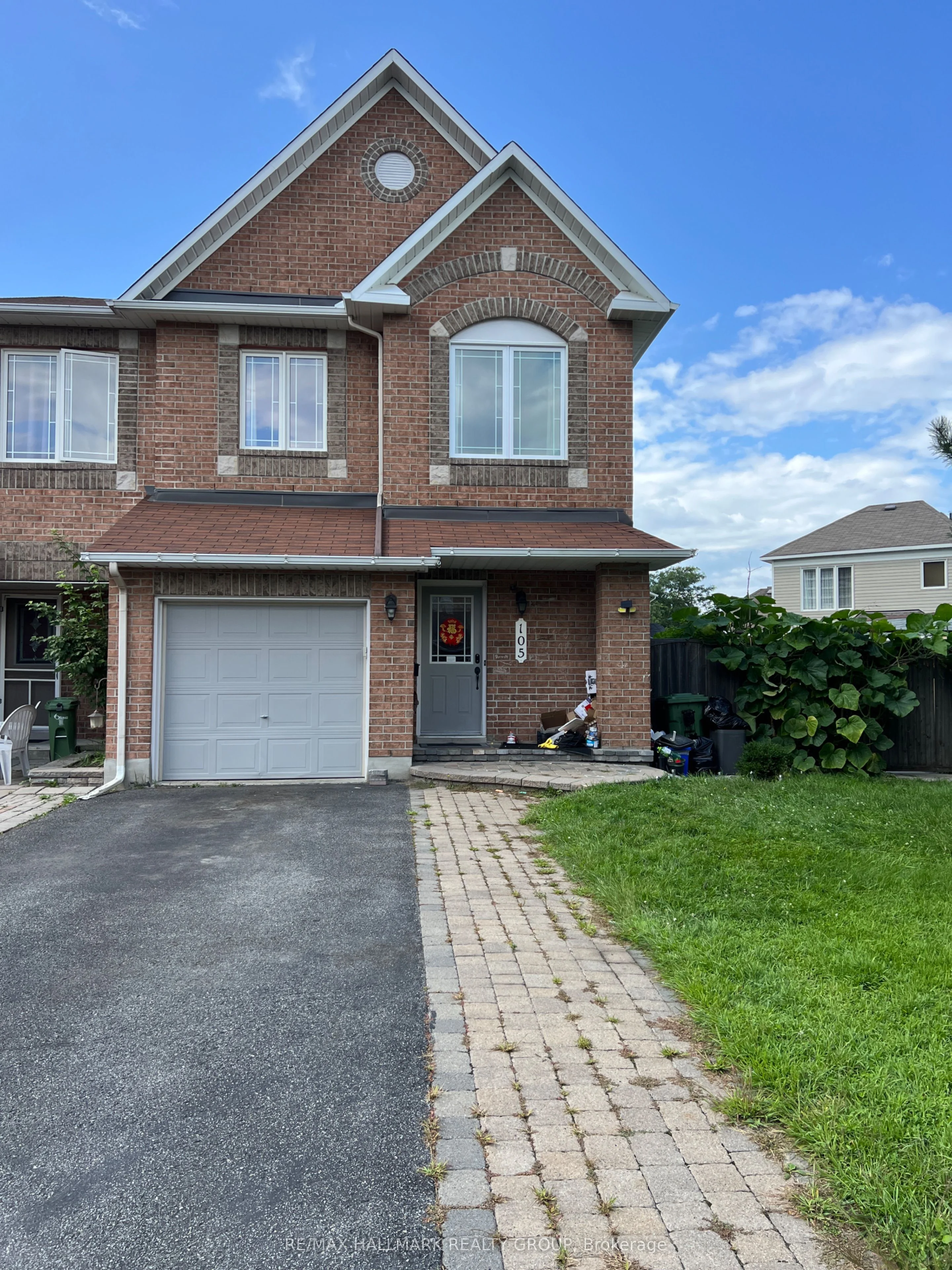 105 Mcbrien Street, Kanata, On K2w 1g9