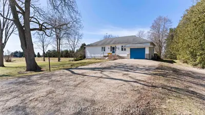 Detached in South Huron