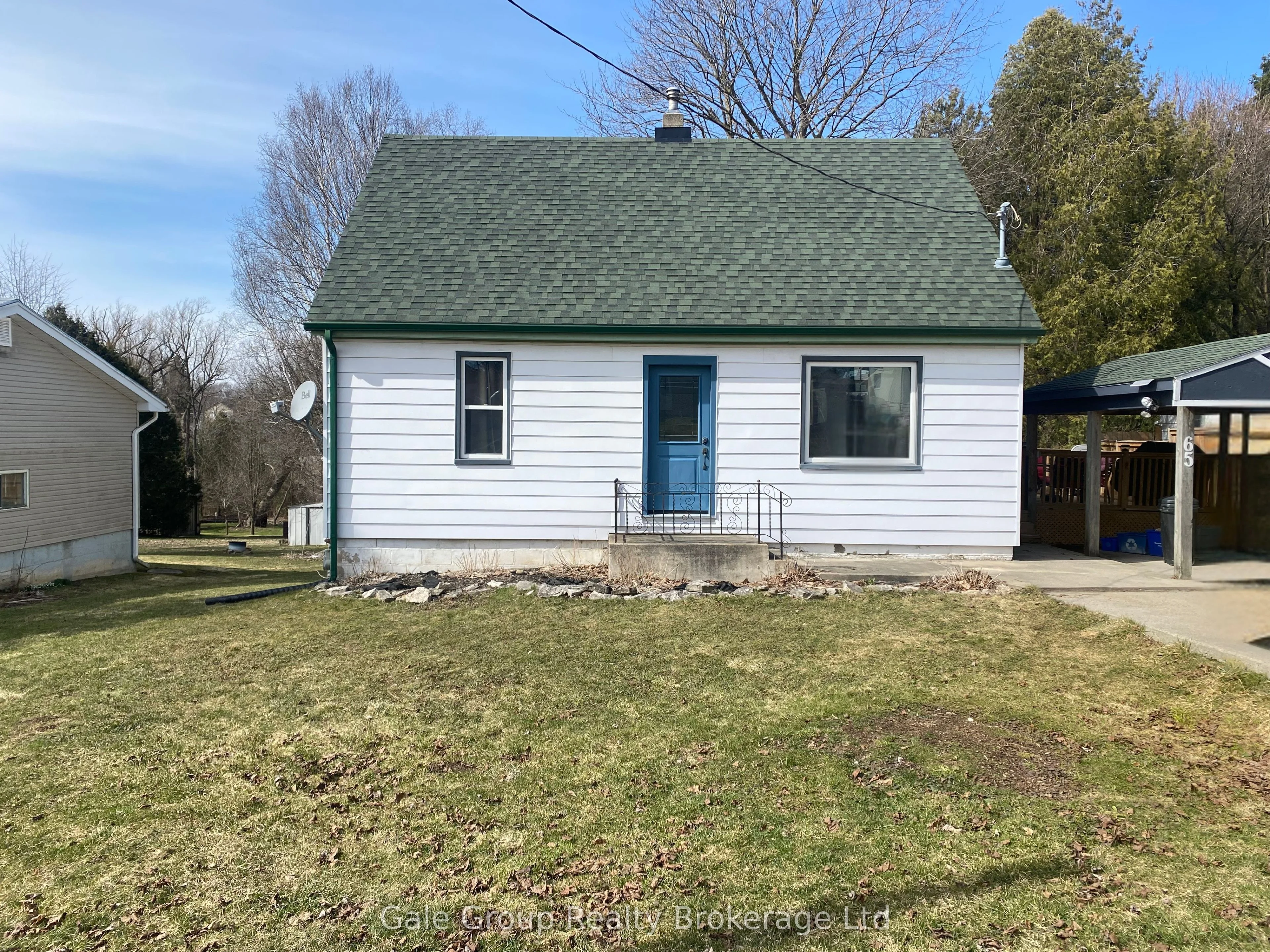 65 Cambridge Street, Ingersoll, On N5c 1p8