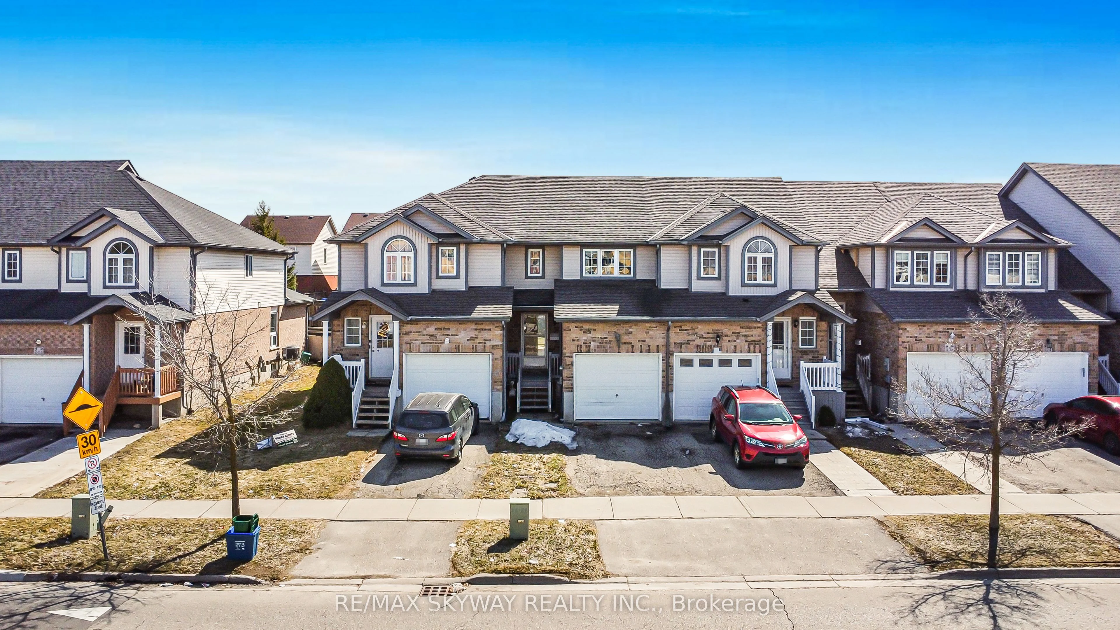 Att/Row/Townhouse in Kitchener