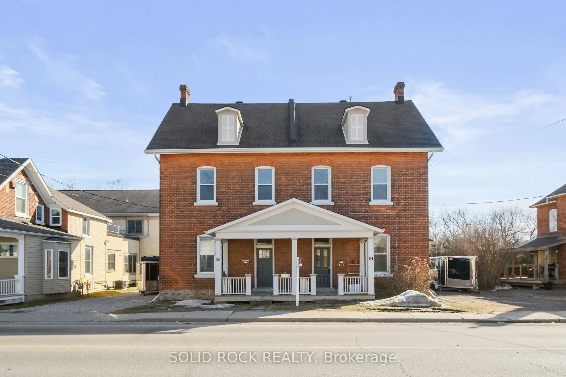 Duplex in Carleton Place