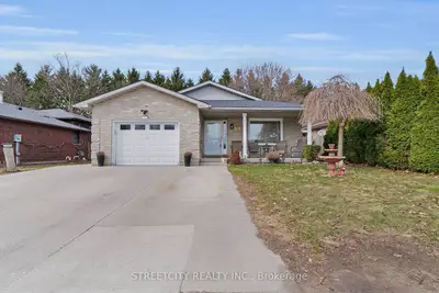 Detached in London East
