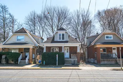 Detached in Hamilton