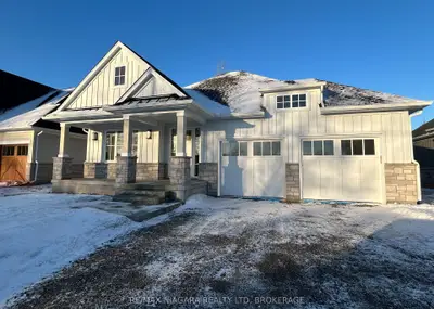Detached in Fort Erie