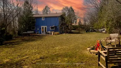 Detached in Bluewater