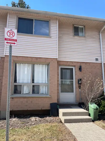 35 Waterman Avenue 38, London South, On N6c 5t5