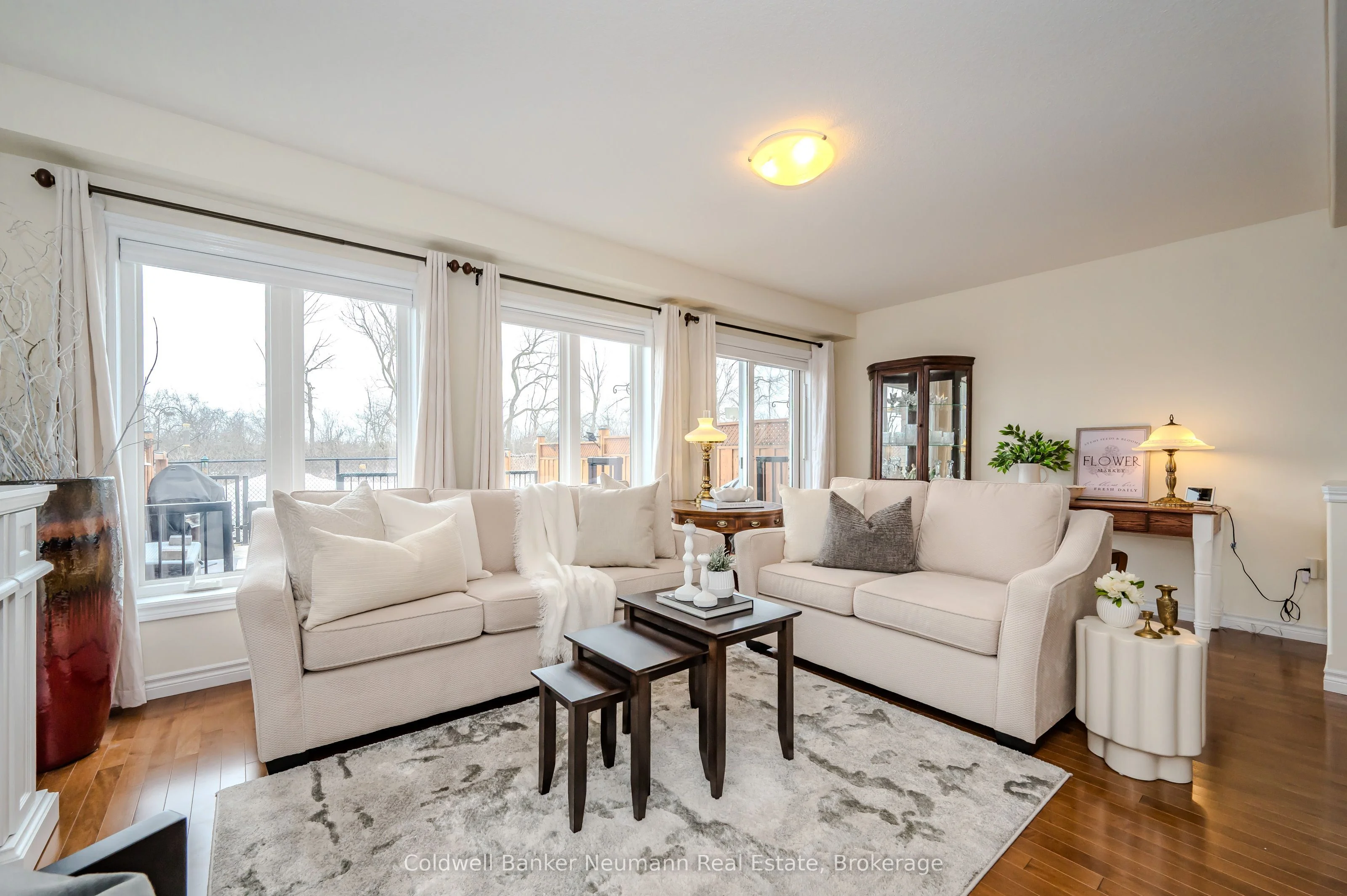 Att/Row/Townhouse in Guelph
