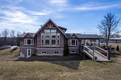Detached in Haldimand