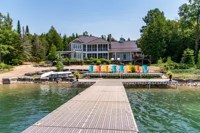 Detached in Northern Bruce Peninsula